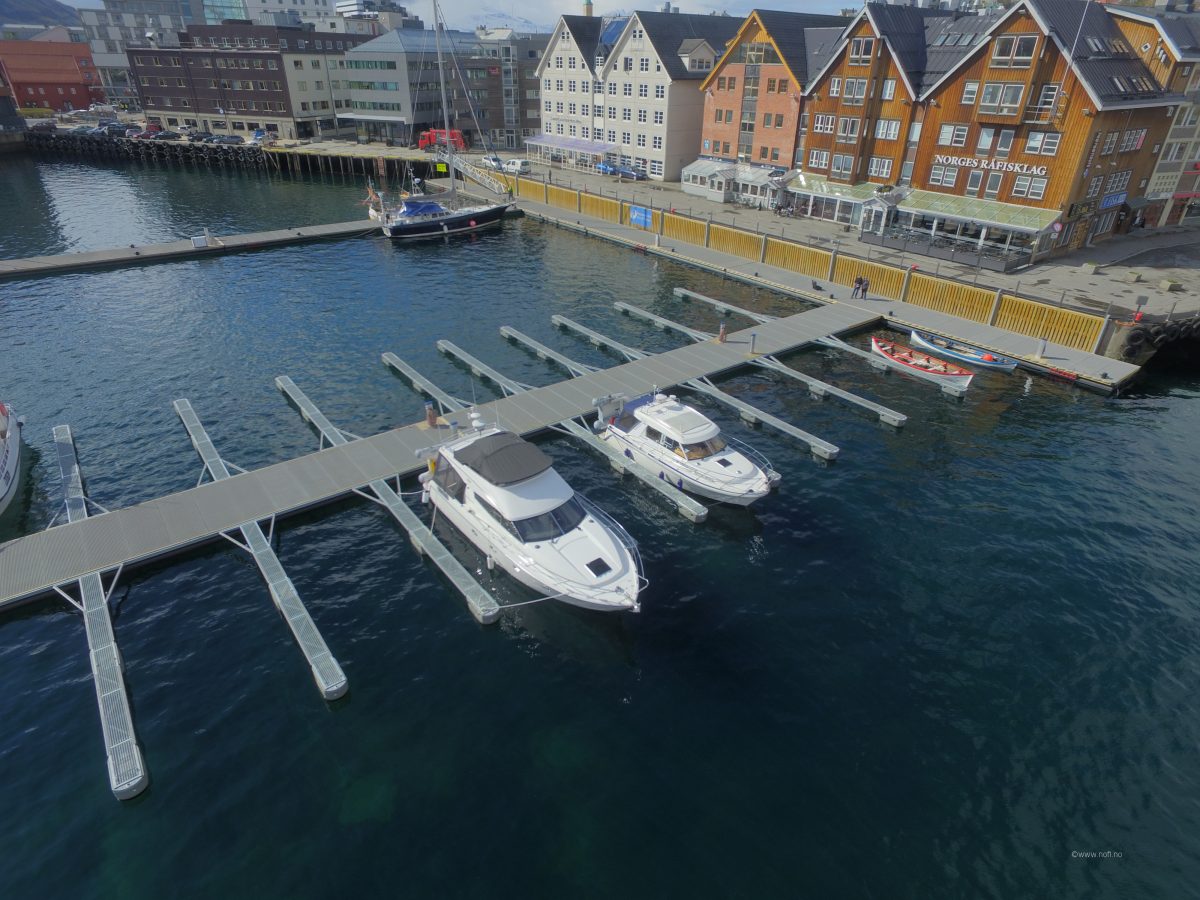 floating jetties, port of Tromsø